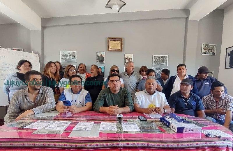 Amenazan al SEOM con tomar la sede a mano armada 3 Amenazan al SEOM con tomar la sede a mano armada 3